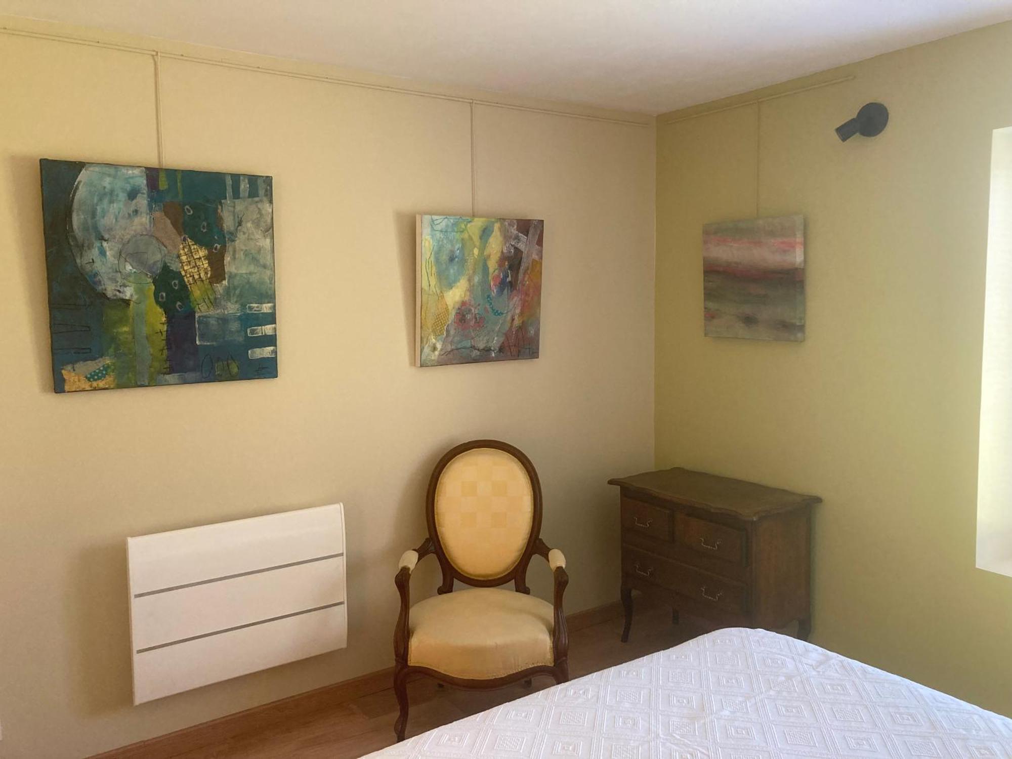 Chez Anne - Chambre Avec Salle De Bain Privative Menetou-Couture ภายนอก รูปภาพ